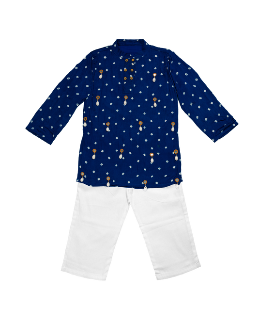 Neel Tara Set – Mirror Pop & Chinos Charm