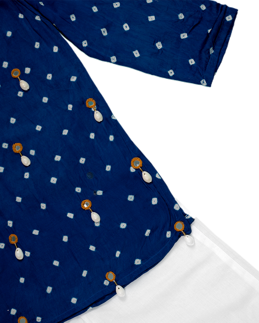 Neel Tara Set – Mirror Pop & Chinos Charm
