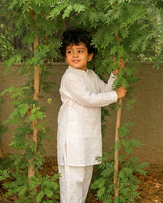 Eddie & Birdie Milky White Muslin Night Kurta Set