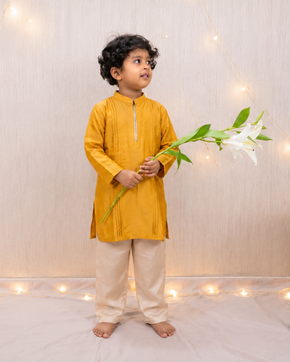 Mustard Linen silk kurta with front zip detail