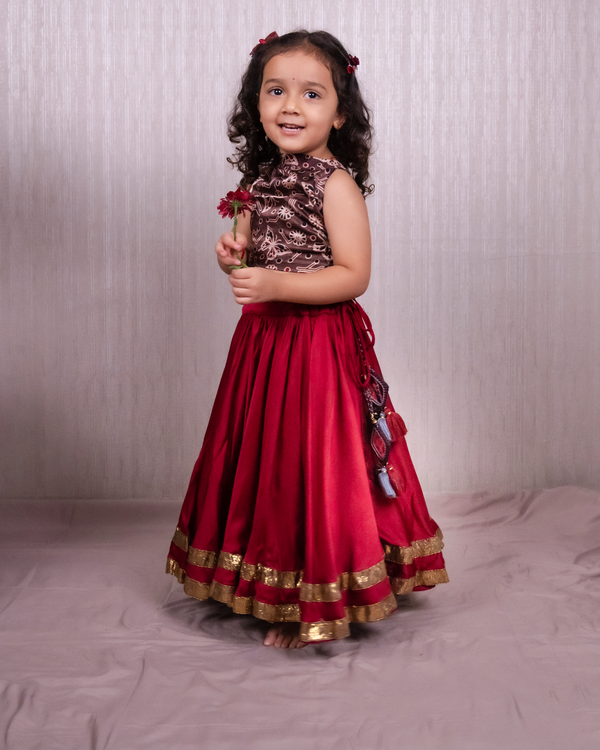 Raas Ruffle Set – Dusty rose & maroon