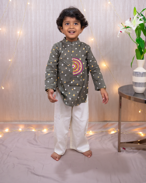 Mor- Mela Set – grey & off-white